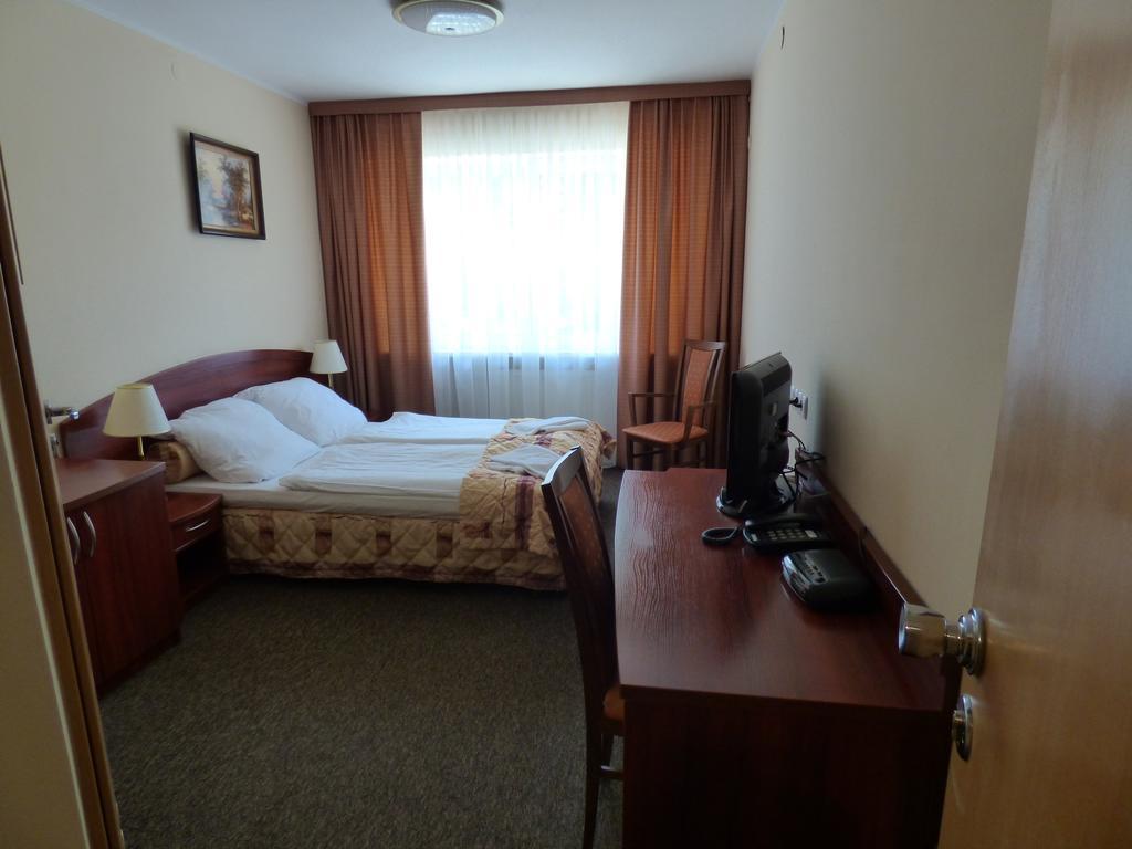 Golecin Noclegi Poznan Habitación foto