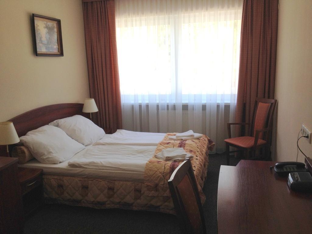 Golecin Noclegi Poznan Habitación foto